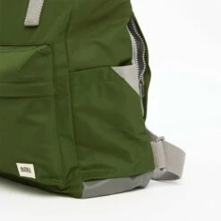 Mochila Roka London Canfield B Pequeña Sostenible Nylon Verde (Avocado) -Viajar Tienda de ventas 23933