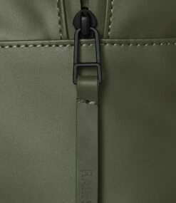 Mochila Rains Base Bag Verde (Evergreen) 10 Mochila Rains Base Bag Verde (Evergreen) -Viajar Tienda de ventas 29697