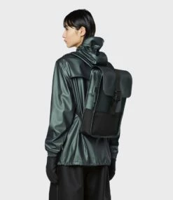 Mochila Buckle Mini Rains Verde Metalizado (Silver Pine) 9 Mochila Buckle Mini Rains Verde Metalizado (Silver Pine) -Viajar Tienda de ventas 29745