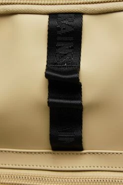Mochila Rains Trail Cargo Arena (Sand) -Viajar Tienda de ventas 30443